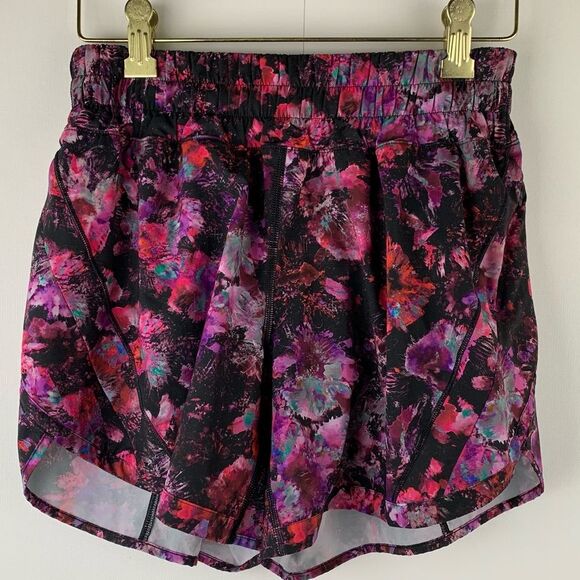 Lululemon Track That MR Short 5” Lined Women’s Size 6 Fluoro Floral Multi - Picture 1 of 8